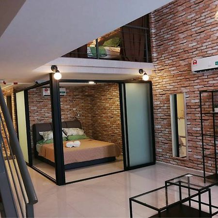 Chrisenbel Suites - Pinnacle Pj Petaling Jaya Zewnętrze zdjęcie