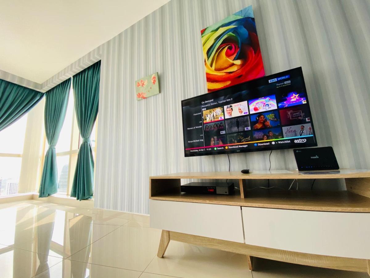 Chrisenbel Suites - Pinnacle Pj Petaling Jaya Zewnętrze zdjęcie